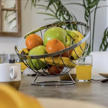 Sunny 3-bedroom Appartement *