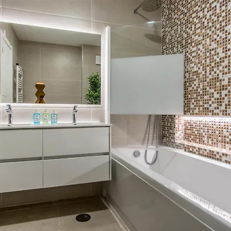 Sunny 3-bedroom Apartman Albufeira