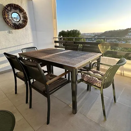 Sunny 3-bedroom * 알부페이라